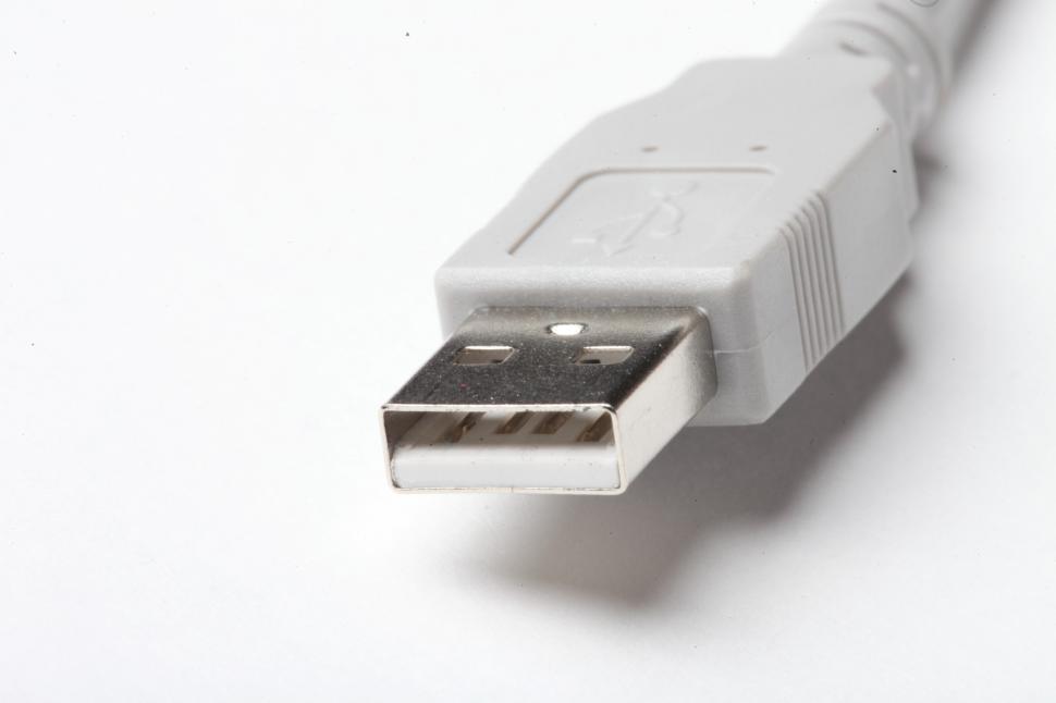 Free Image of USB cable 