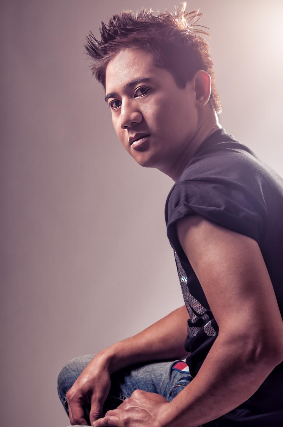 Free Image of Man looking at camera 