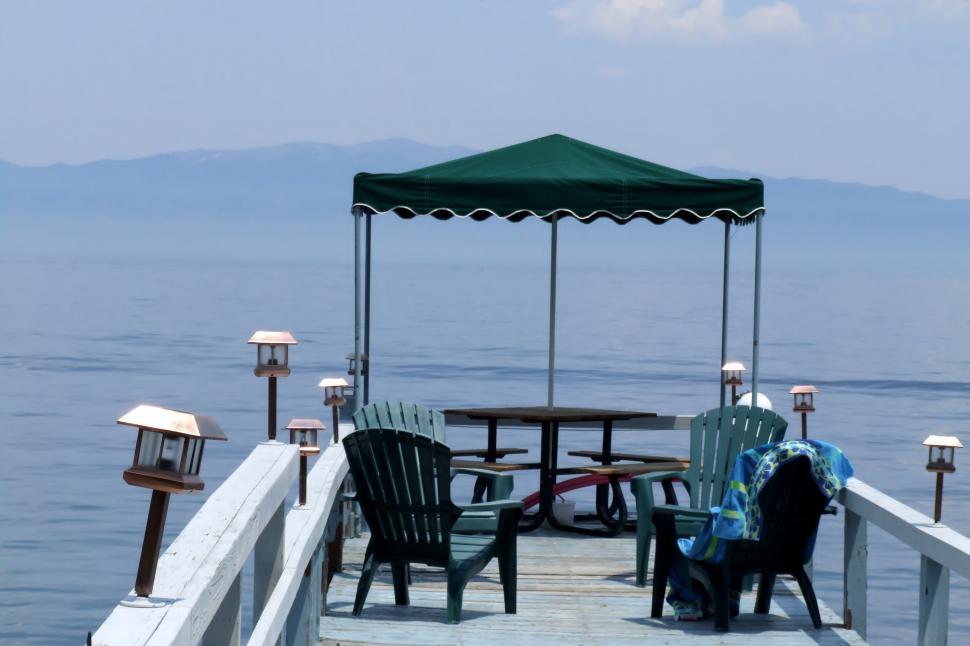 Free Image of Chairs 