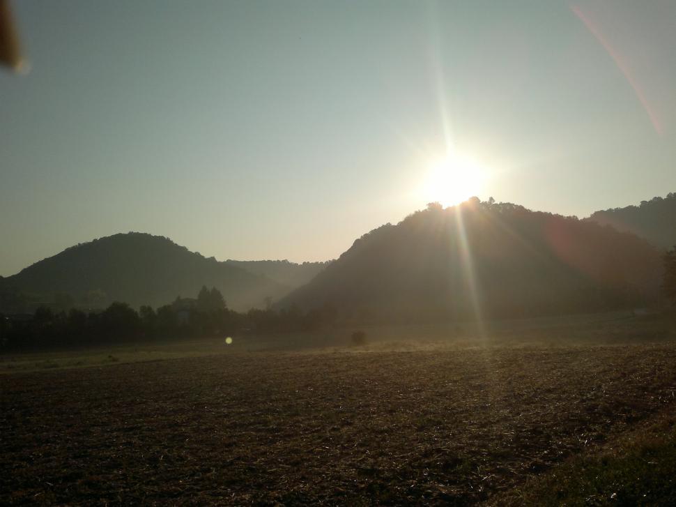 Free Image of alba  - sorge il sole 