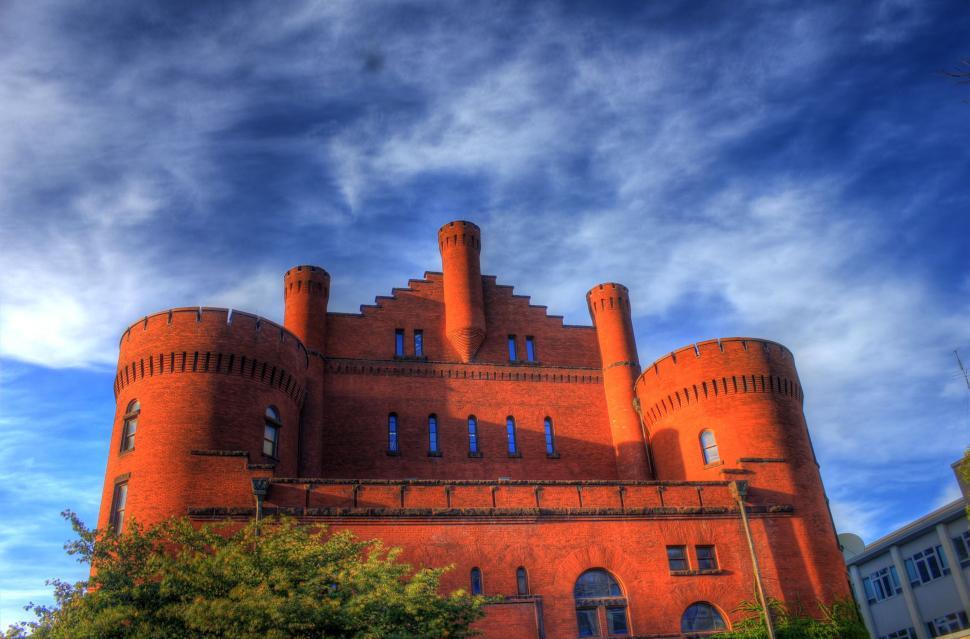 Free Image of Red Gym Castle 