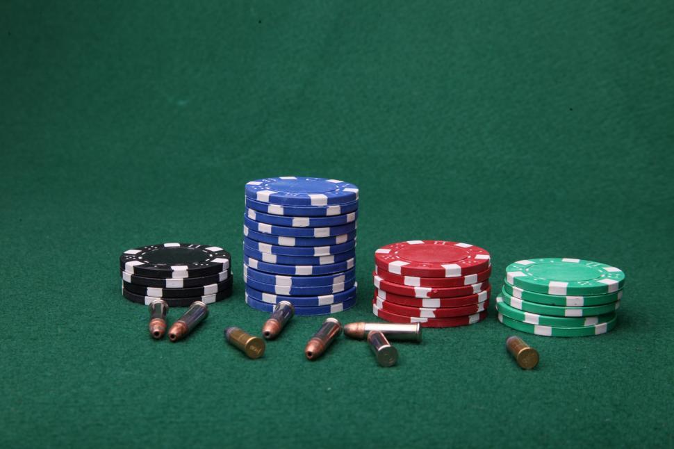 Free Image of Poker chips and bullets 