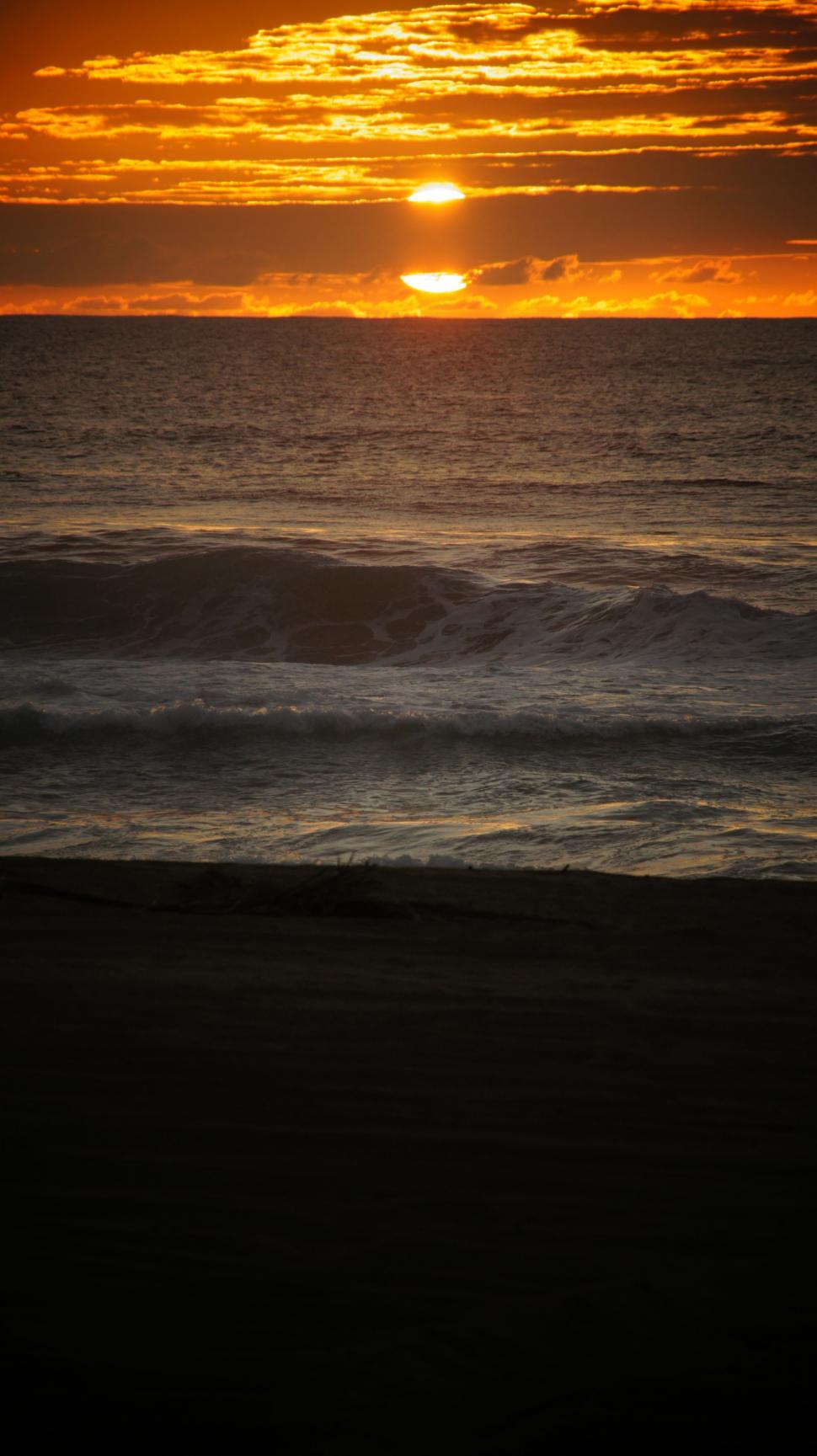 Free Image of Sunset on Kawaii, Hawaii 