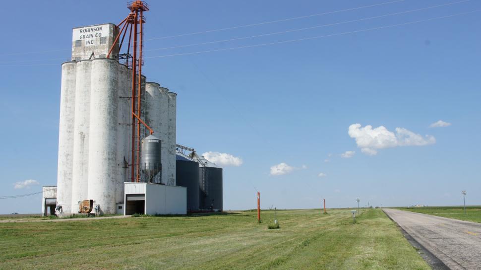 Free Image of Bread Factory Route 66 