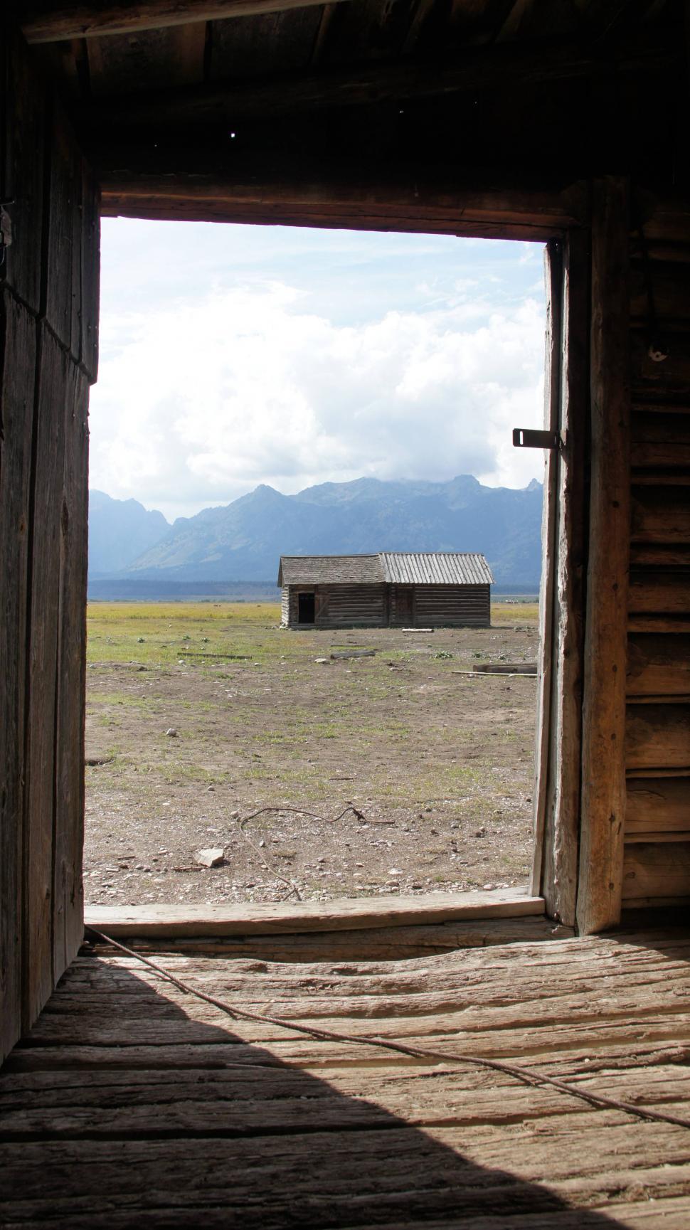 Free Image of Through the Doorway 