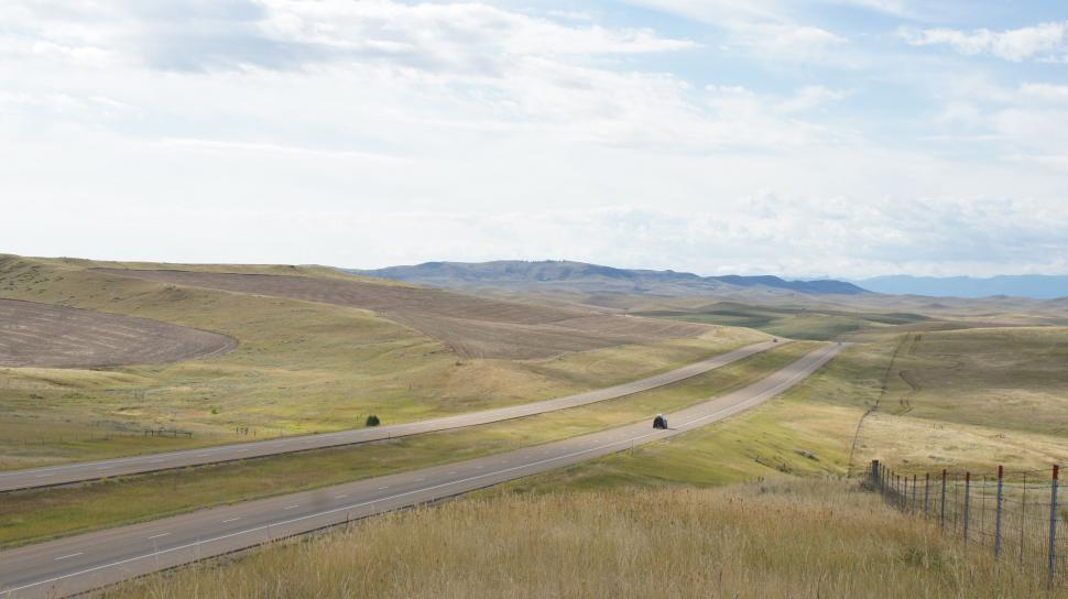 Free Image of Rolling Hills 