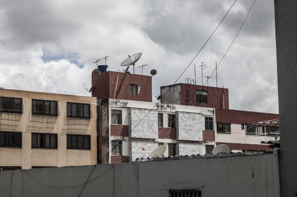 Free Image of Gritty Apartment Building 