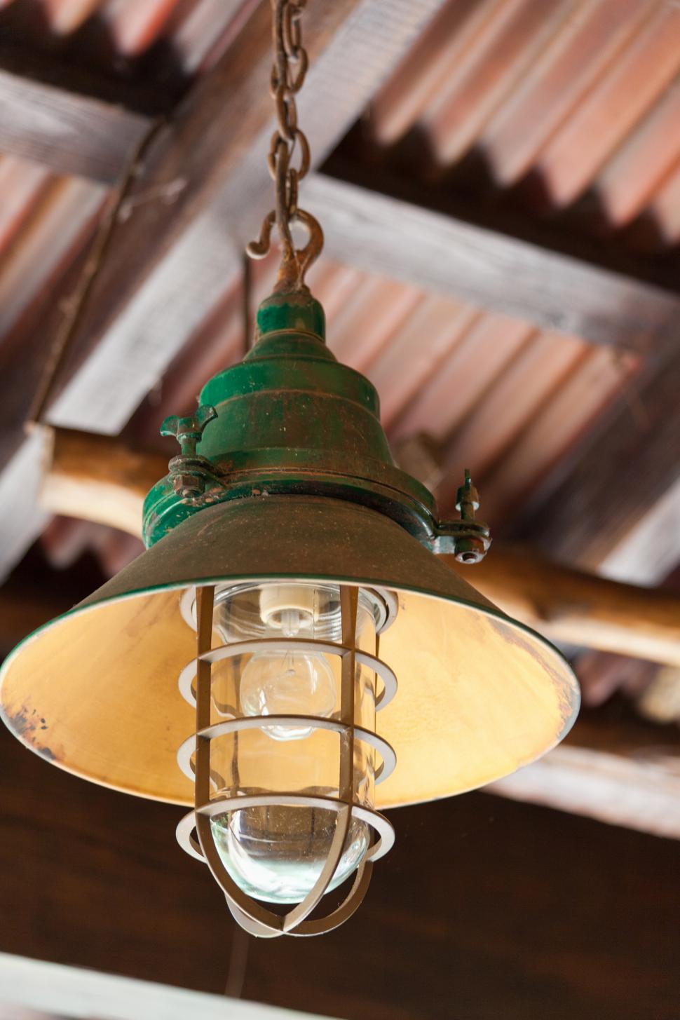 Free Image of Old Light 