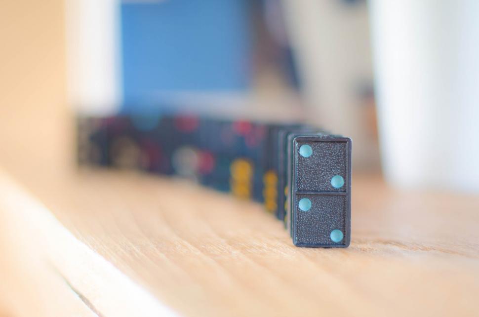 Free Image of Domino 