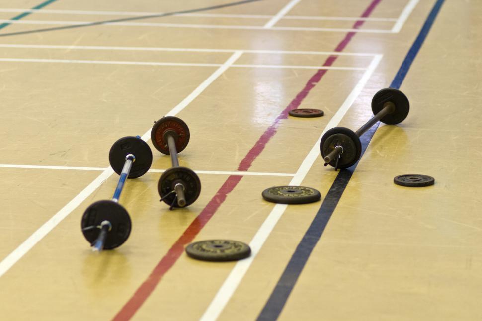 Free Image of Weight training 