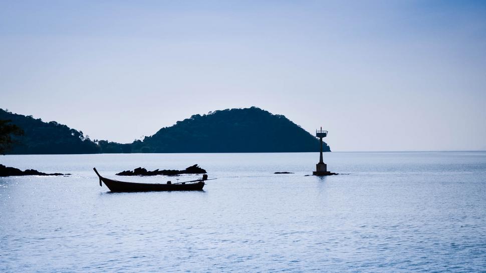 Free Image of Island View 