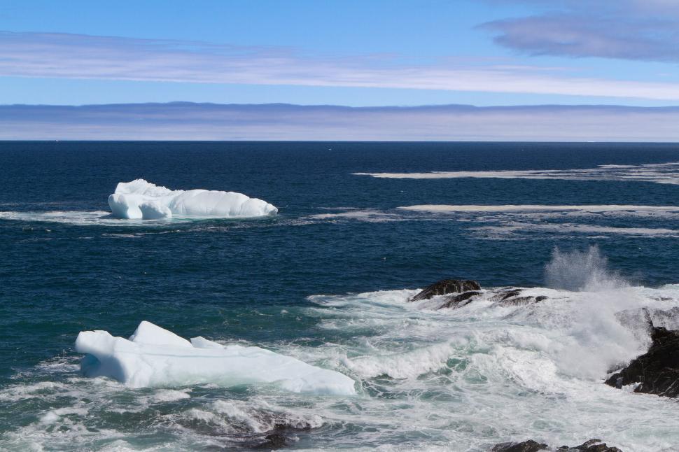 Free Image of Icebergs 