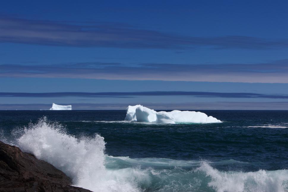 Free Image of Icebergs 