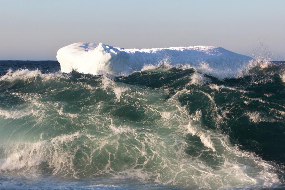 Free Image of Icebergs 
