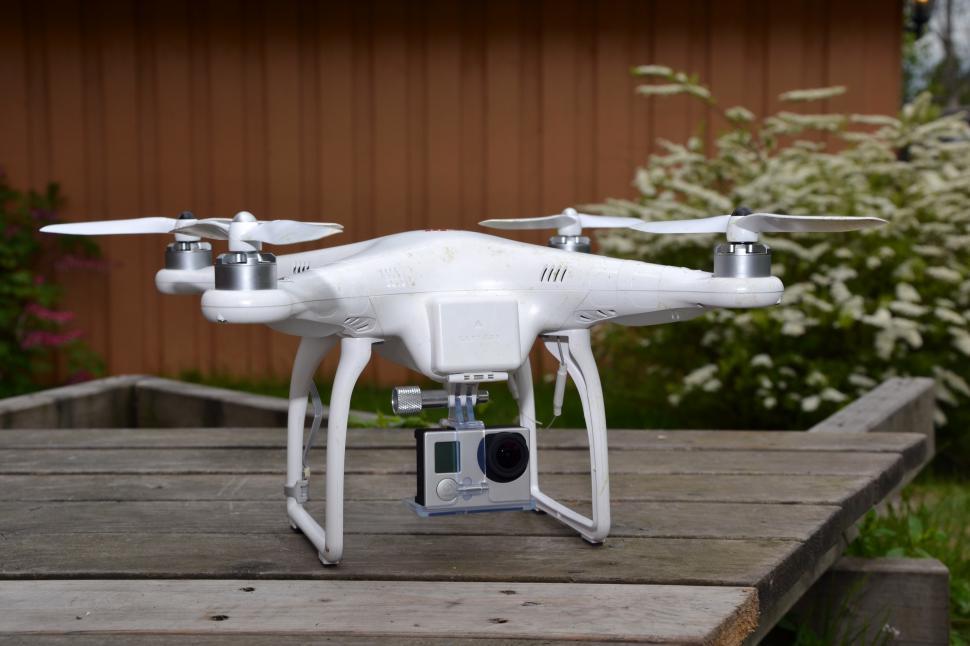 Free Image of Quadrocopter with photo camera 