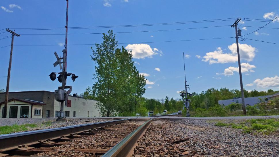 Free Image of Railraod Crossing 