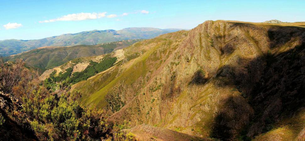 Free Image of Mountains in Serra do Caramulo in central Portugal 
