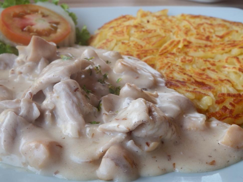 Free Image of Hash Brown and Pork 