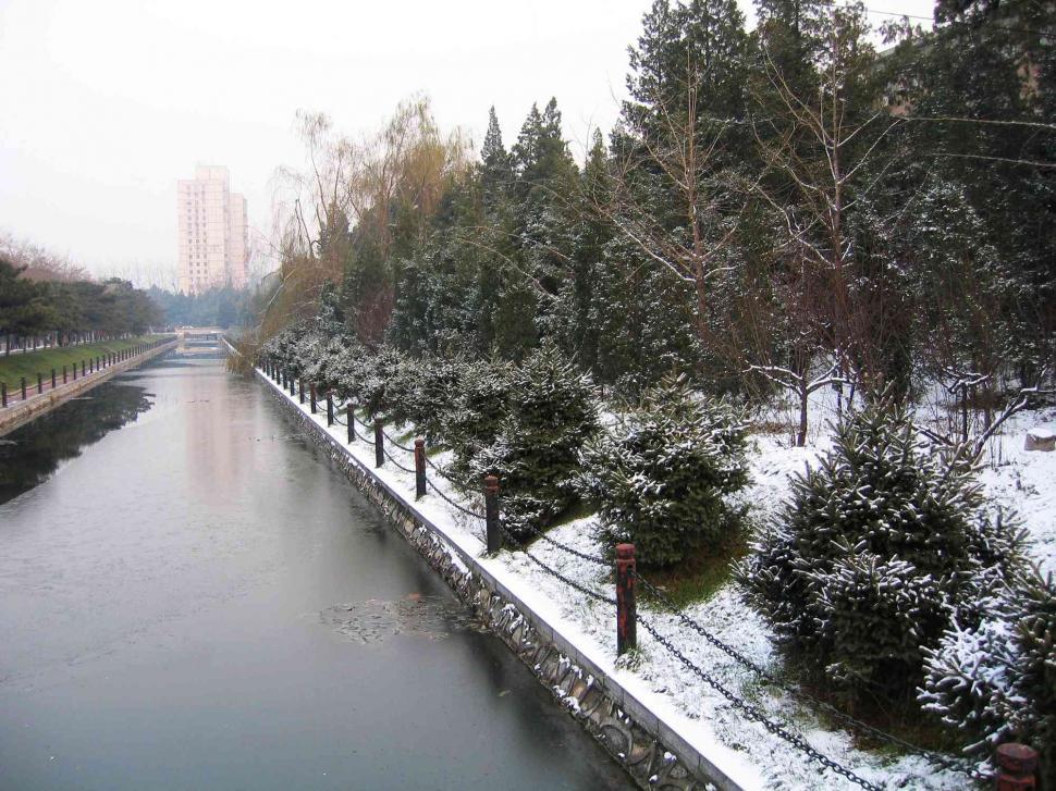 Free Image of River in winter 