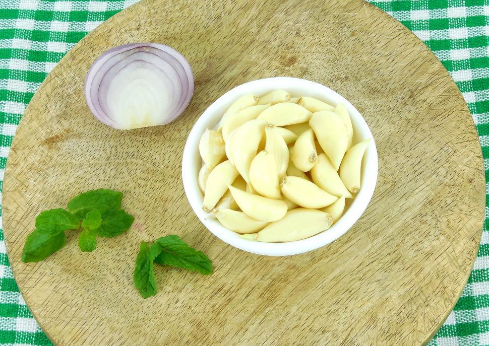 Free Image of Garlic 