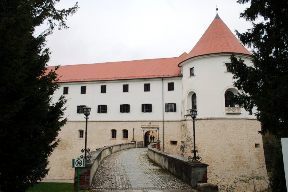 Free Image of Medieval castle 