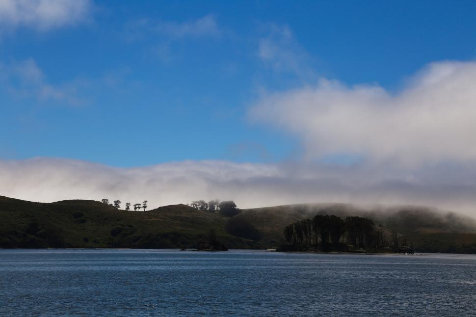 Free Image of Bank of fog on the horizon 