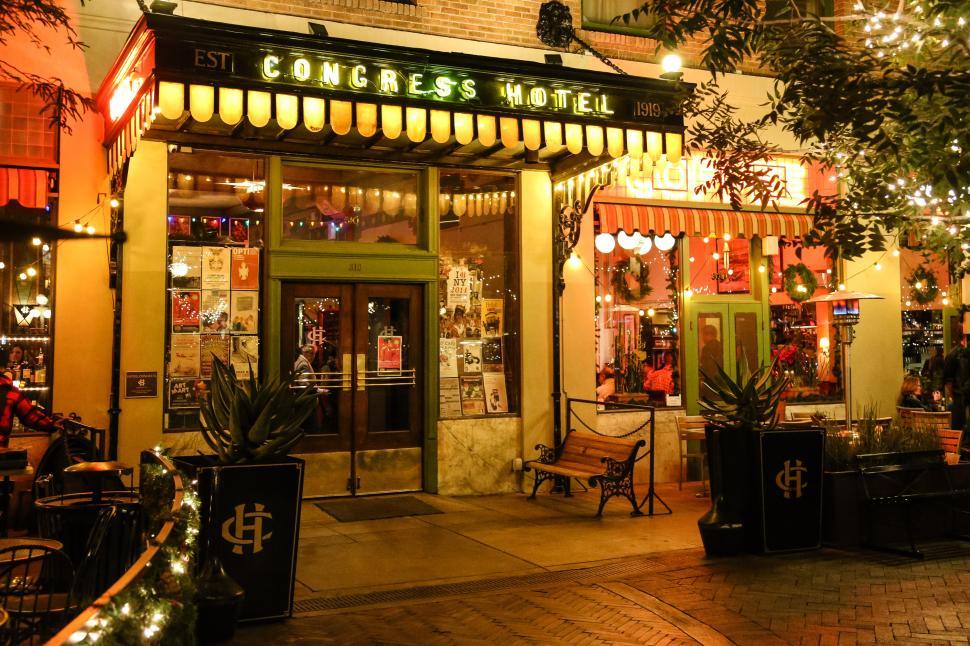 Free Image of Hotel Congress 