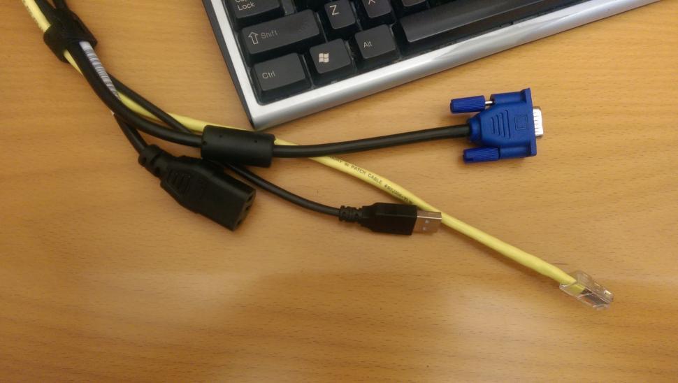 Free Image of Computer Keyboard and wires 