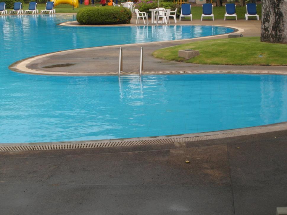 Free Image of Curved Swimming Pool 