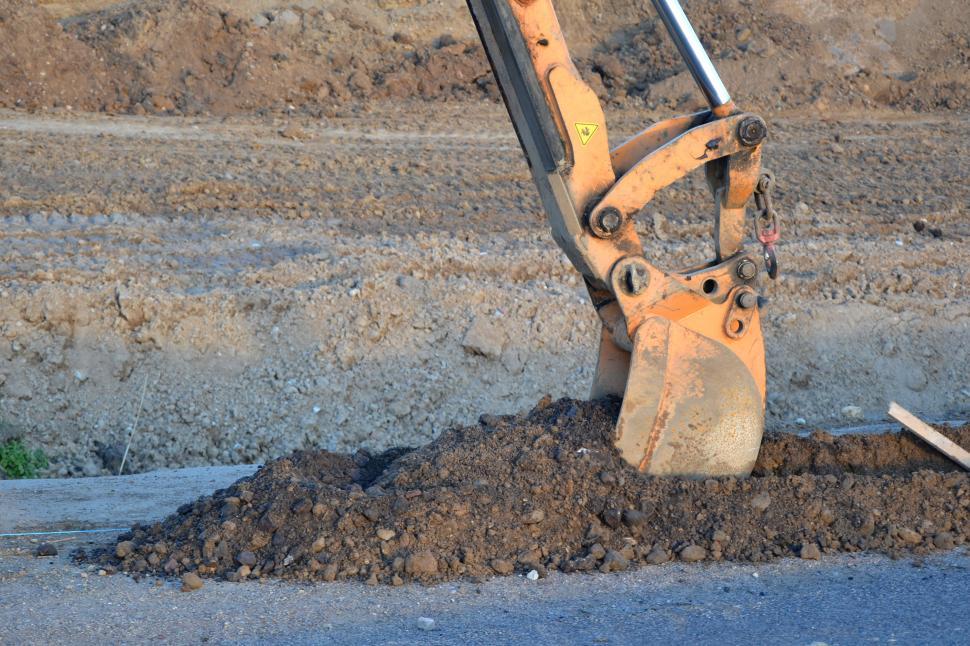 Free Image of Digging the trench 
