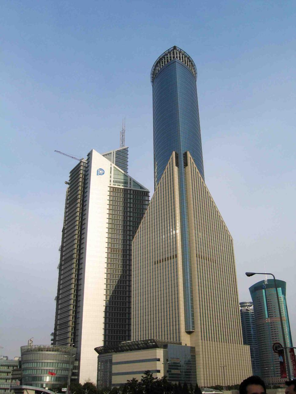 Free Image of Commercial building 