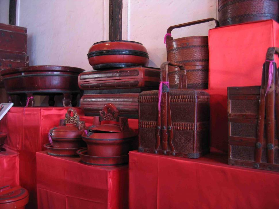Free Image of Chinese wedding gifts 