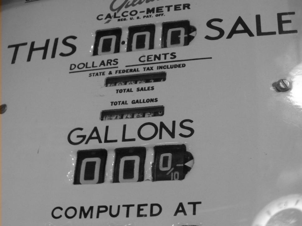 Free Image of Vintage Petrol Pump Dial 