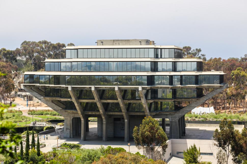Free Image of Geisel Library 