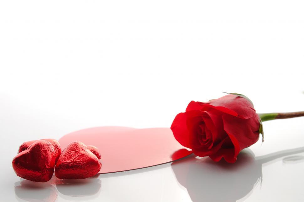 Free Image of Heart, chocolate, rose 