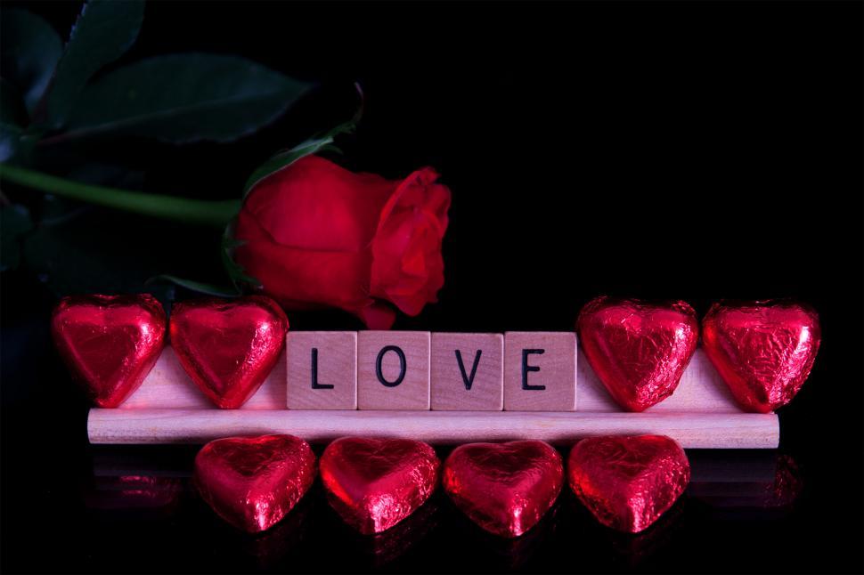 Free Image of Love and Chocolate 
