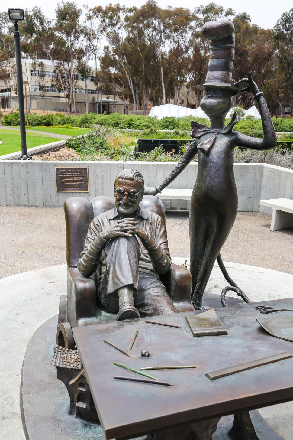 Free Image of Theodor Geisel memorial statue at UCSD 