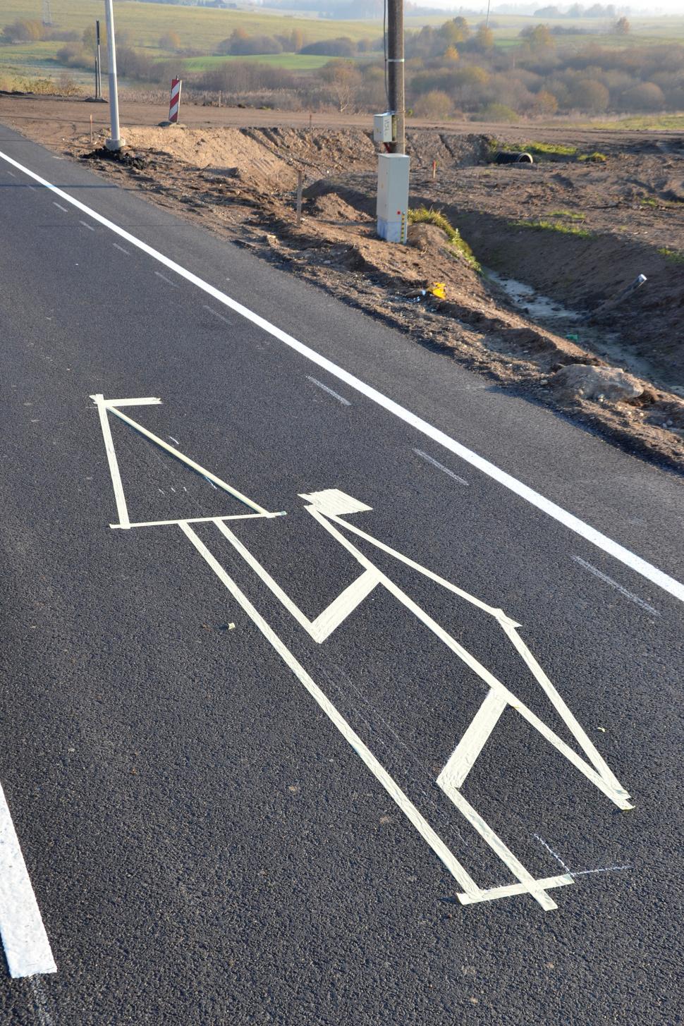 Free Image of Road paint in process 
