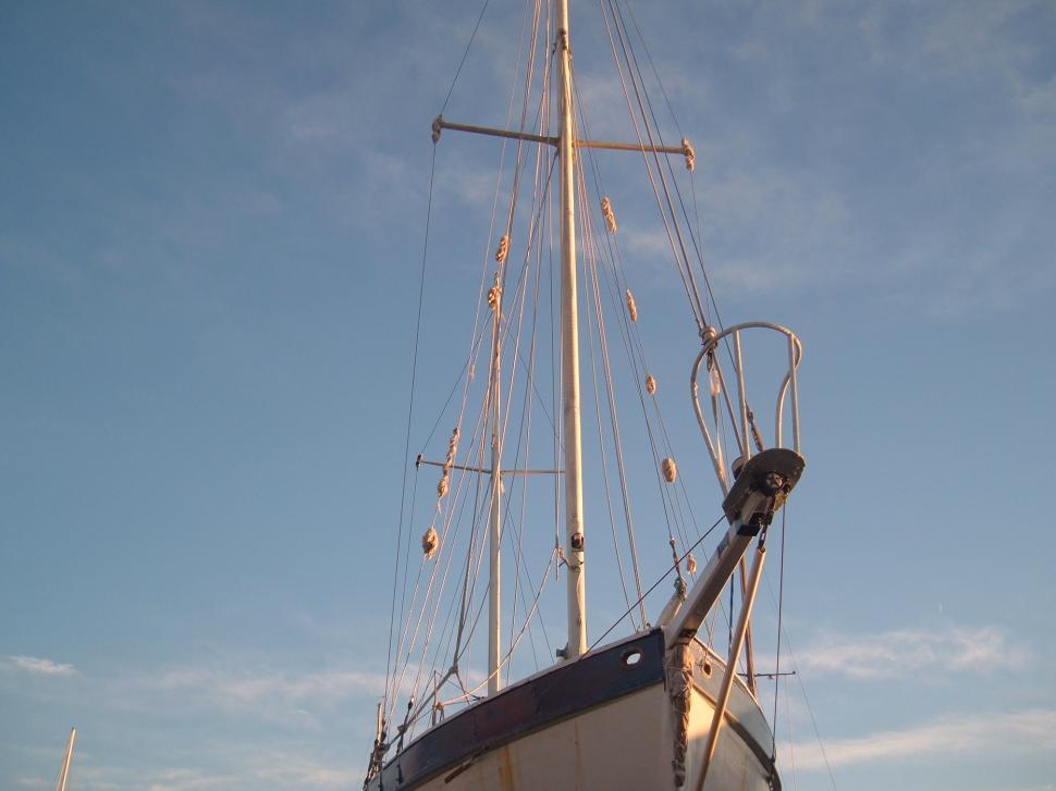 Free Image of Masts In the Sky 