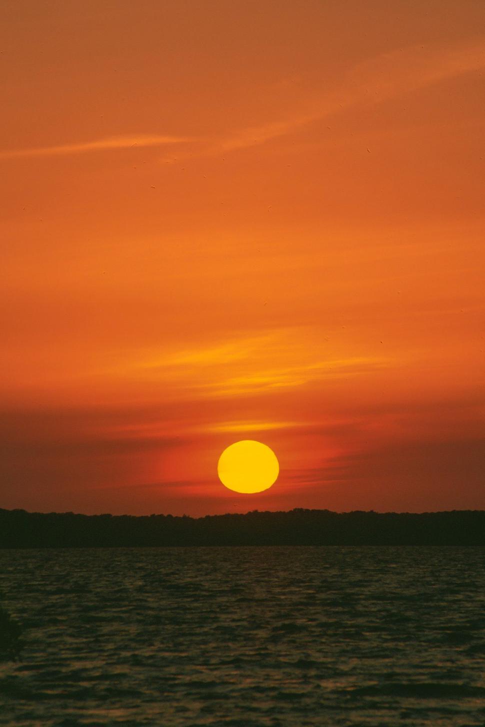 Free Image of Sunrise near the Land 