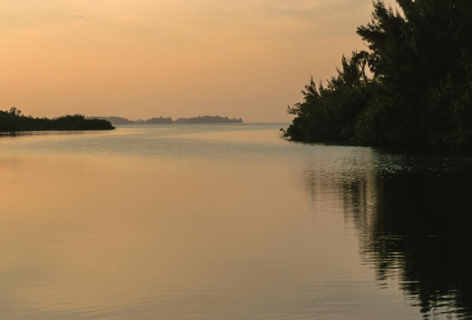 Free Image of Peaceful Coasts 