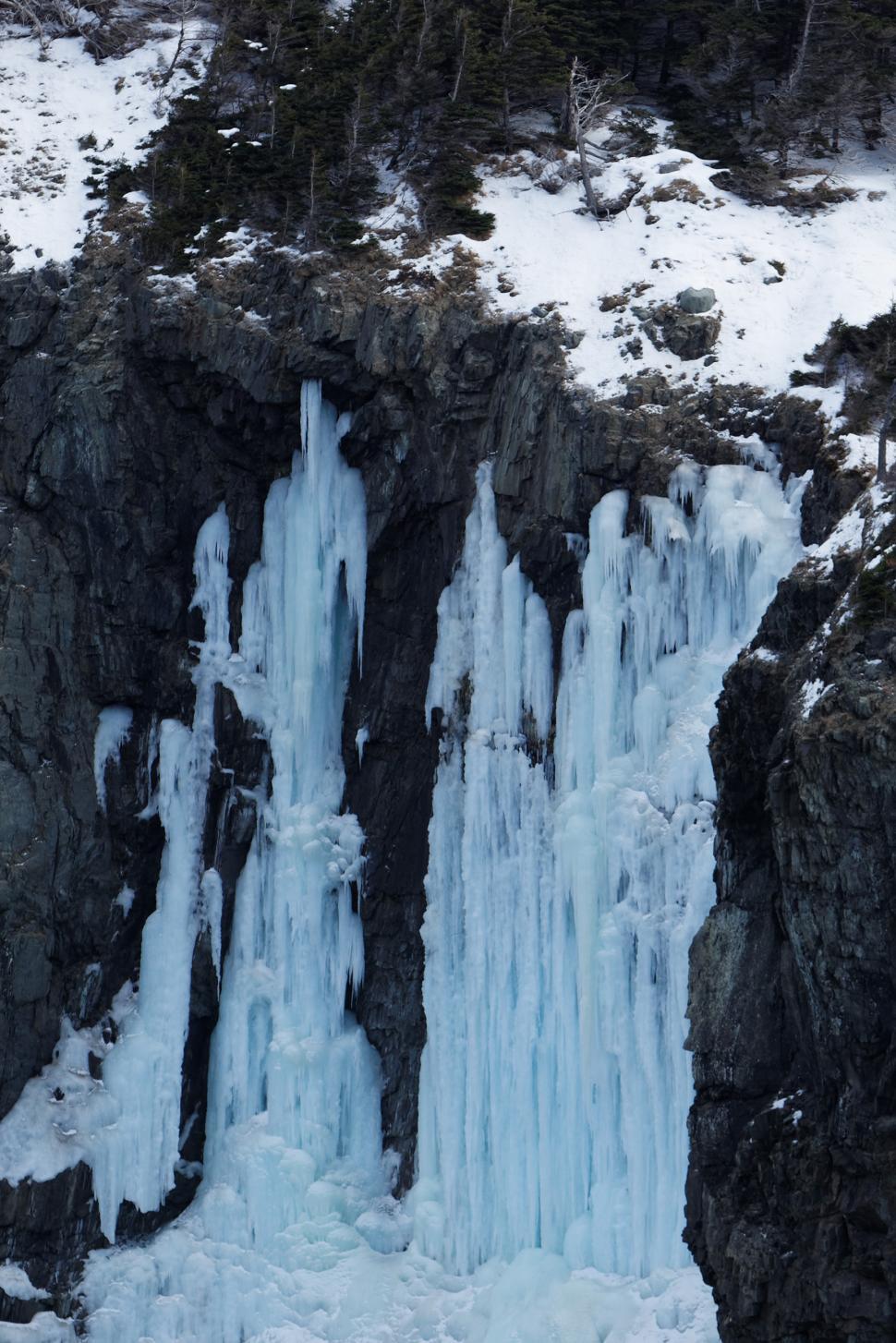 Free Image of Ice wall 