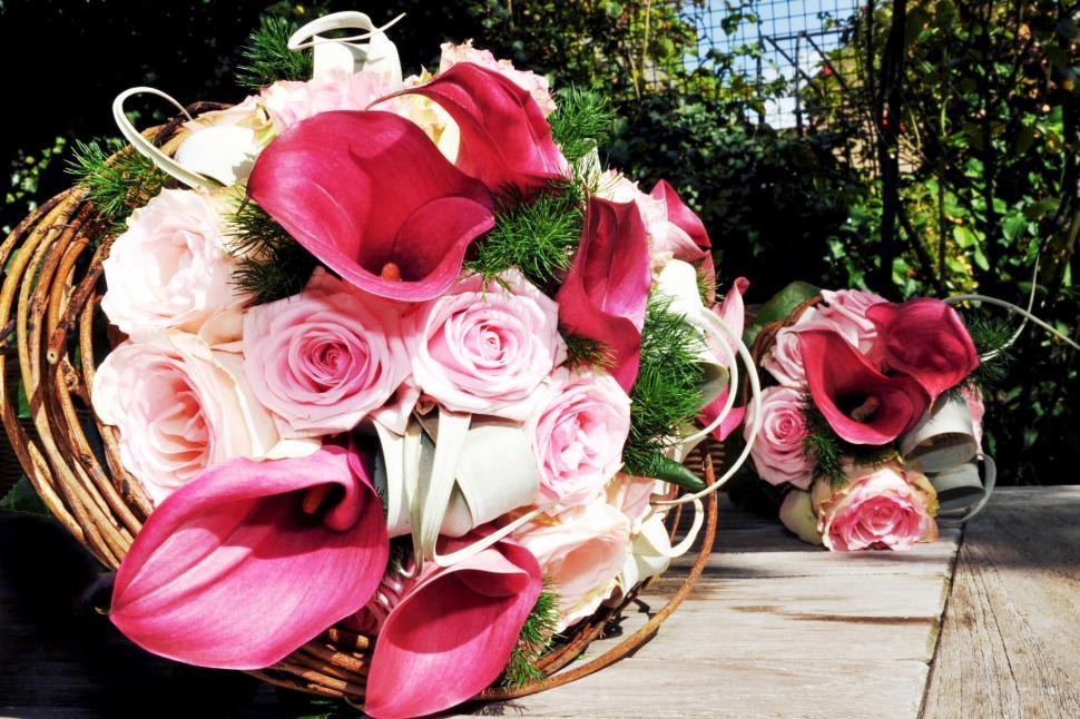 Free Image of Bouquet of flowers 