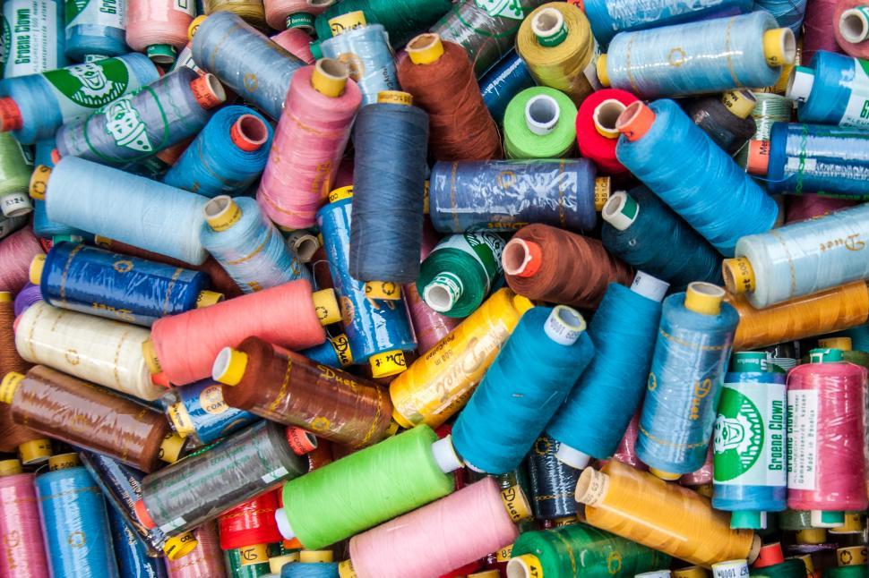 Free Image of Multicolor sewing threads 