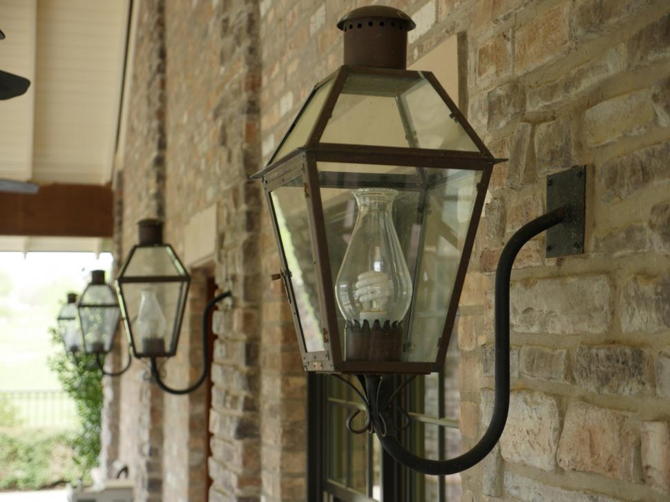 Free Image of Outdoor Light 