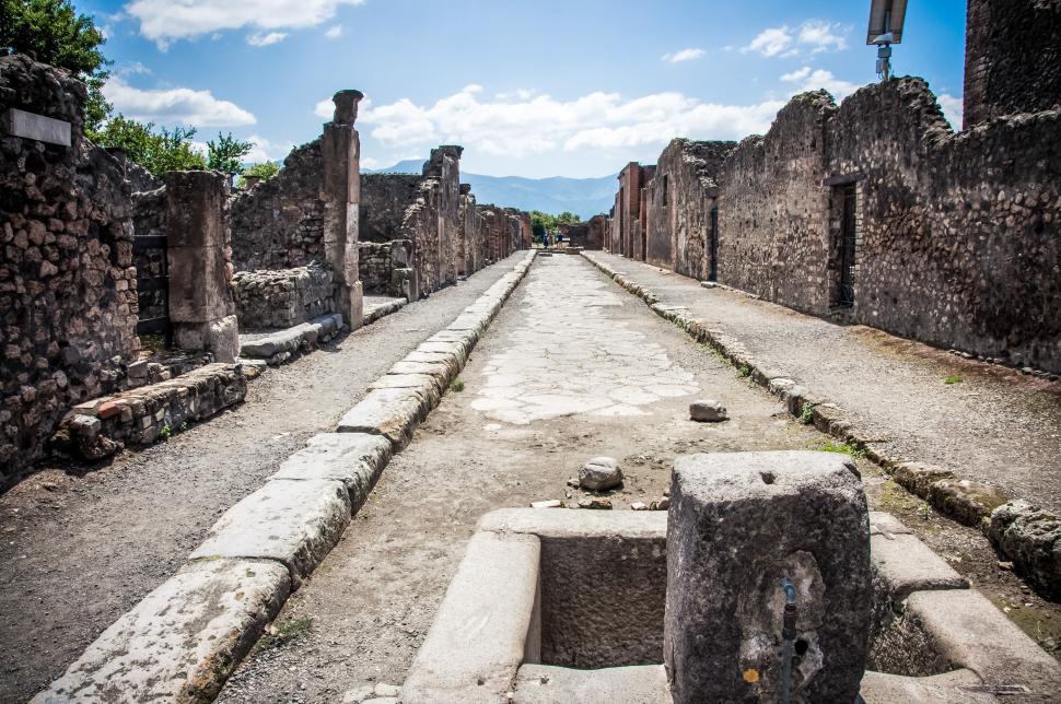 Free Image of ancient Roman city of Pompeii 