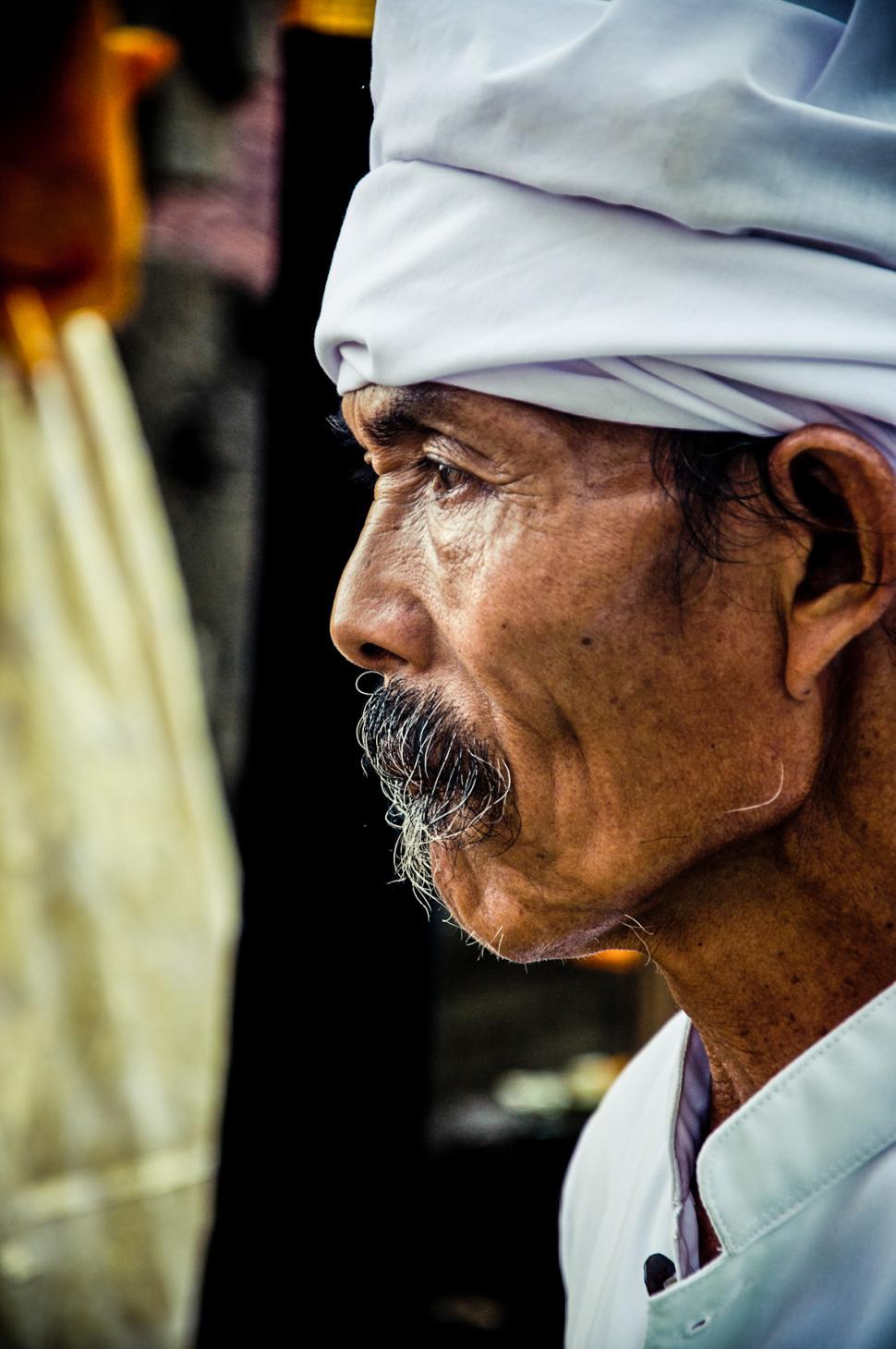 Free Image of Old asian man 