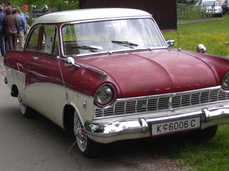 Free Image of Taurus model 