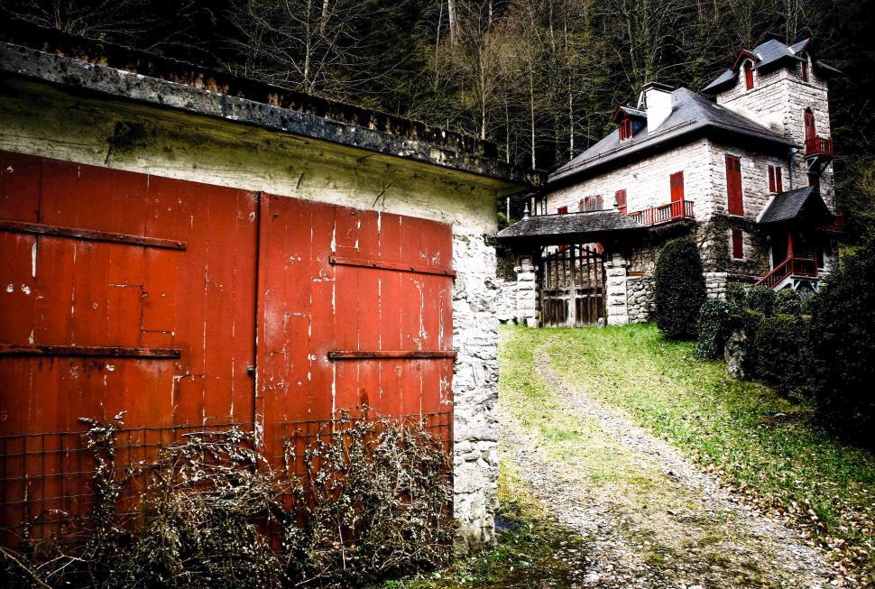 Free Image of Old french house 