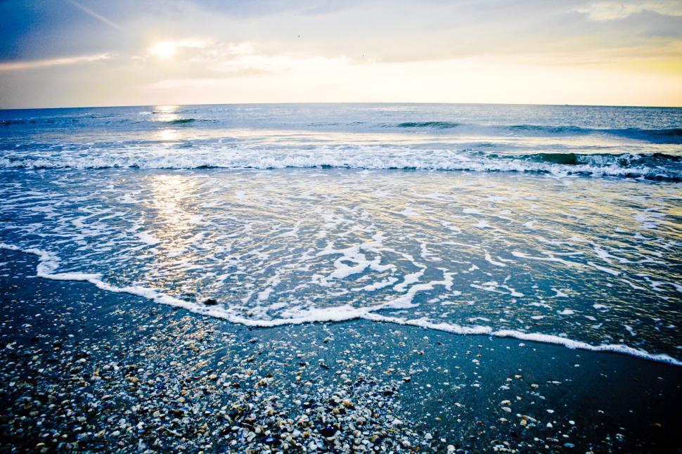 Free Image of Sunset ocean 